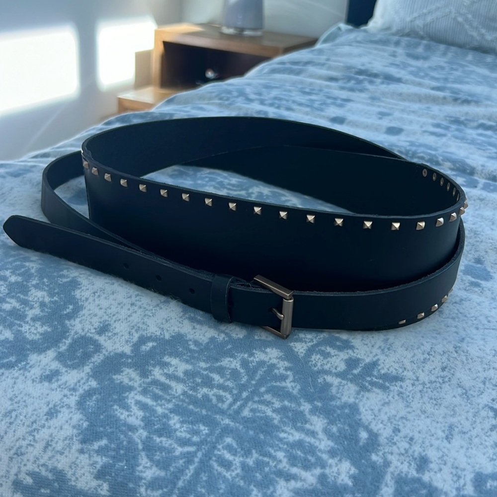 Wraparound belt